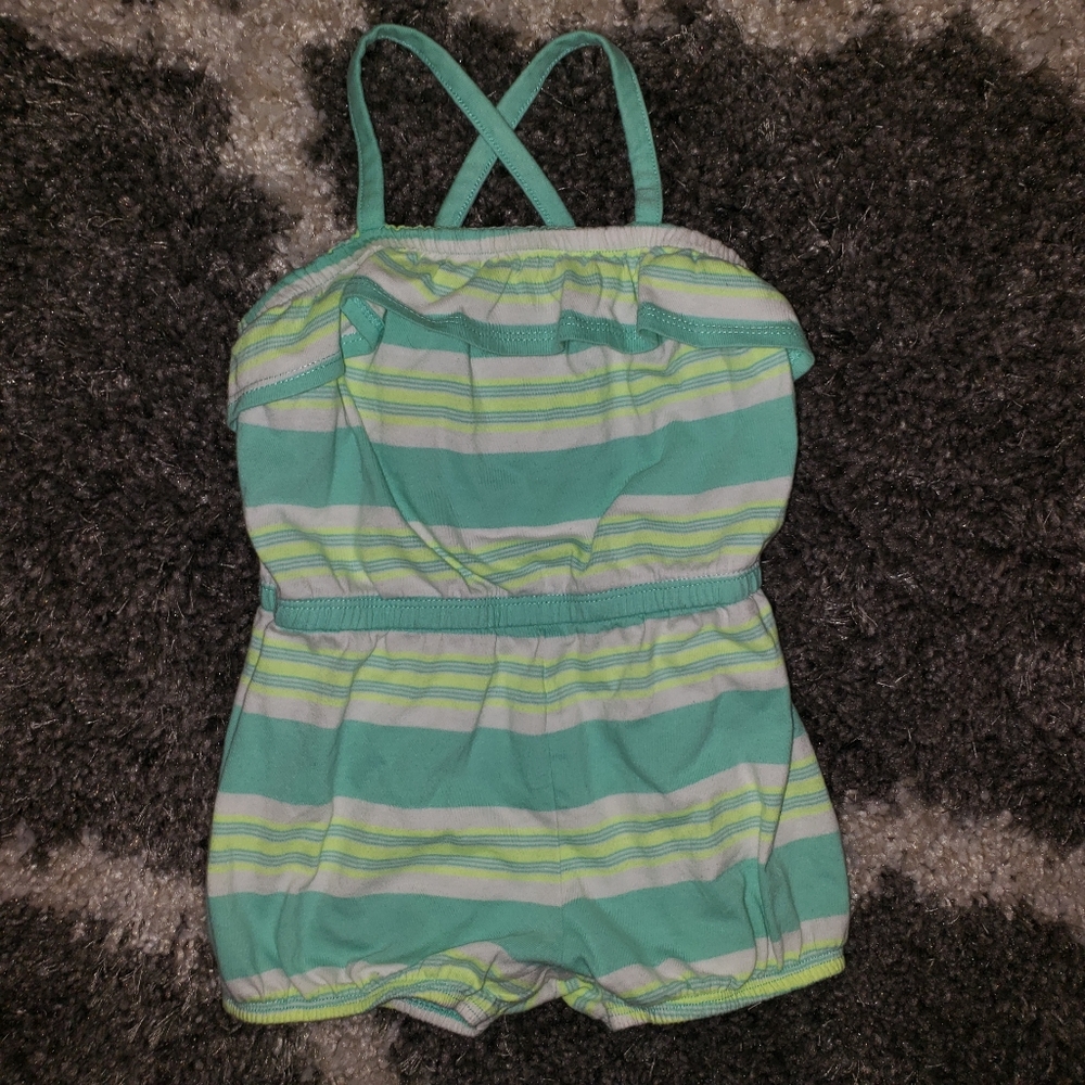 Girls romper ,2t old navy